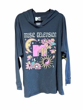 Torrid MTV Classic Fit Cotton Vintage Hoodie Tee NWT